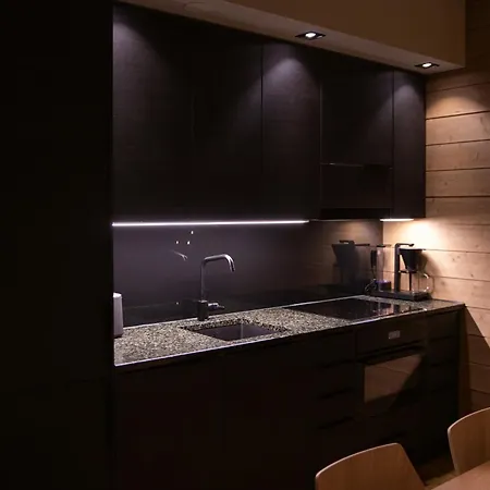 Auroras - Quality 2 Bdr In Prime Location Of Apartamento *